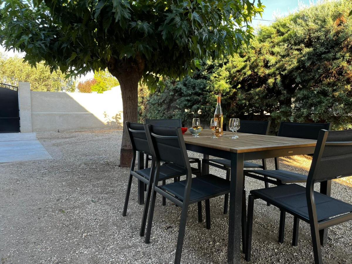 Villa Les Olivades Cavaillon Exterior foto